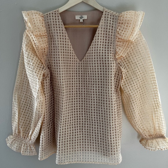 Emma Top - Picture 1 of 4